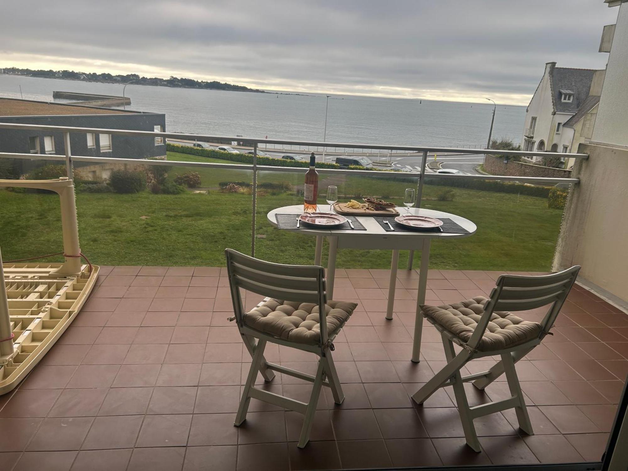 Concarneau Face A La Mer Stationnement Privatif Esterno foto